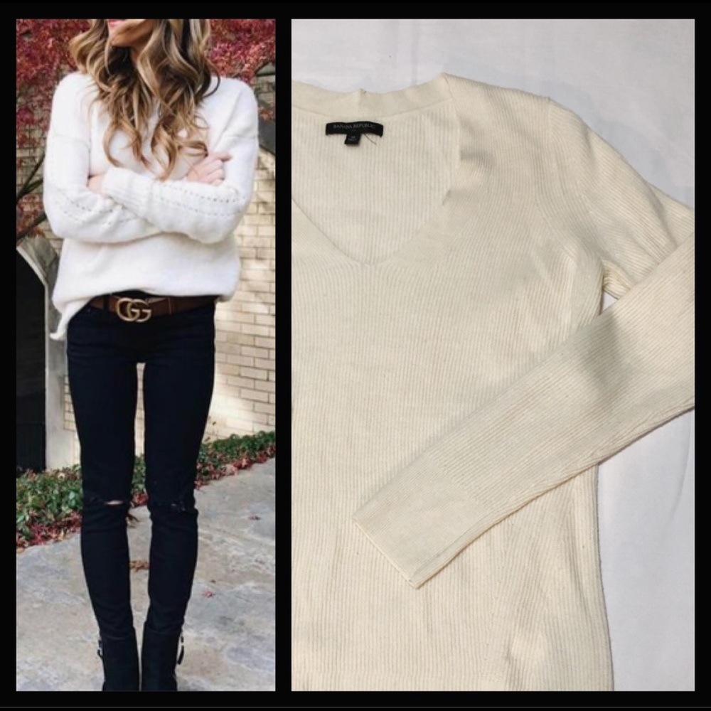 Banana Republic | cream v-neck sweater